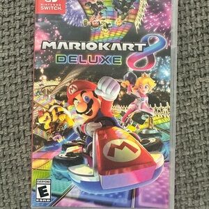 Nintendo Mario Kart 8 Deluxe - Vibrant Multicolor